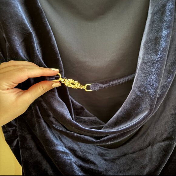 Blue Velvet Backless Mini Dress (NWT!) - Picture 4 of 8